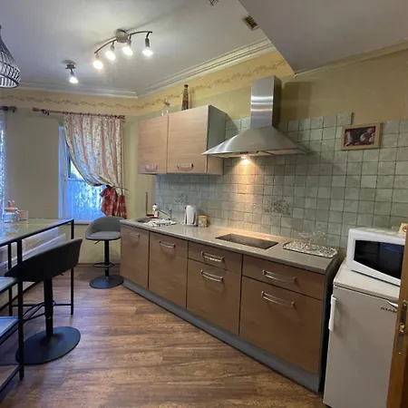 Apartment Aura
