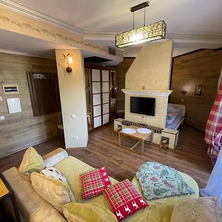 Apartment Aura *